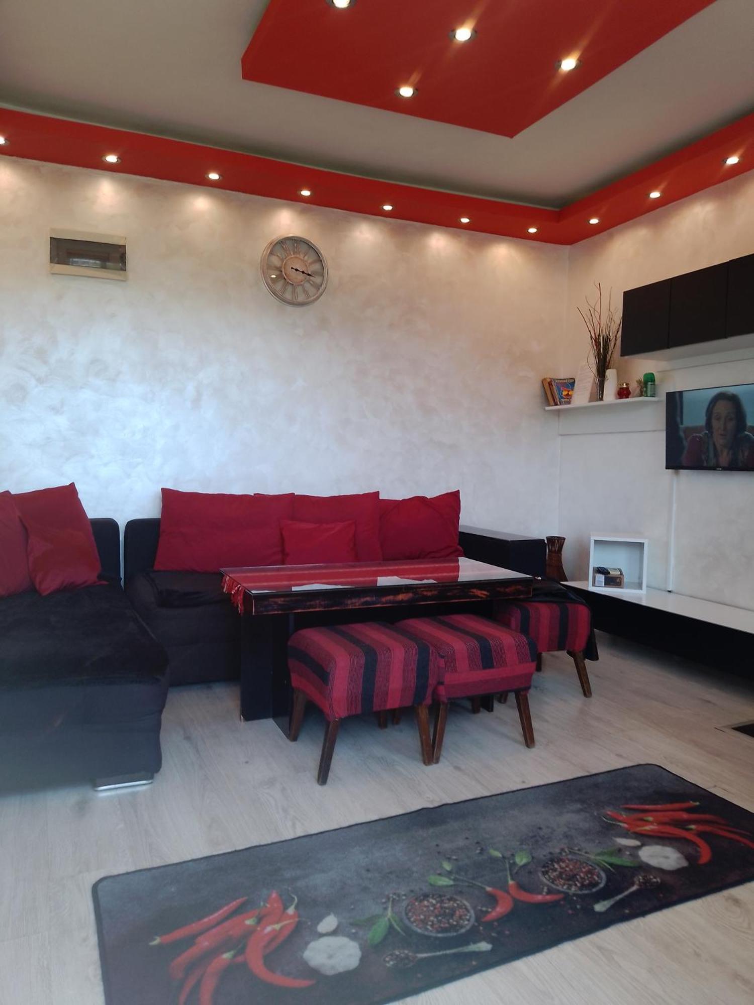 Red House Apartment Veliko Turnovo Bagian luar foto