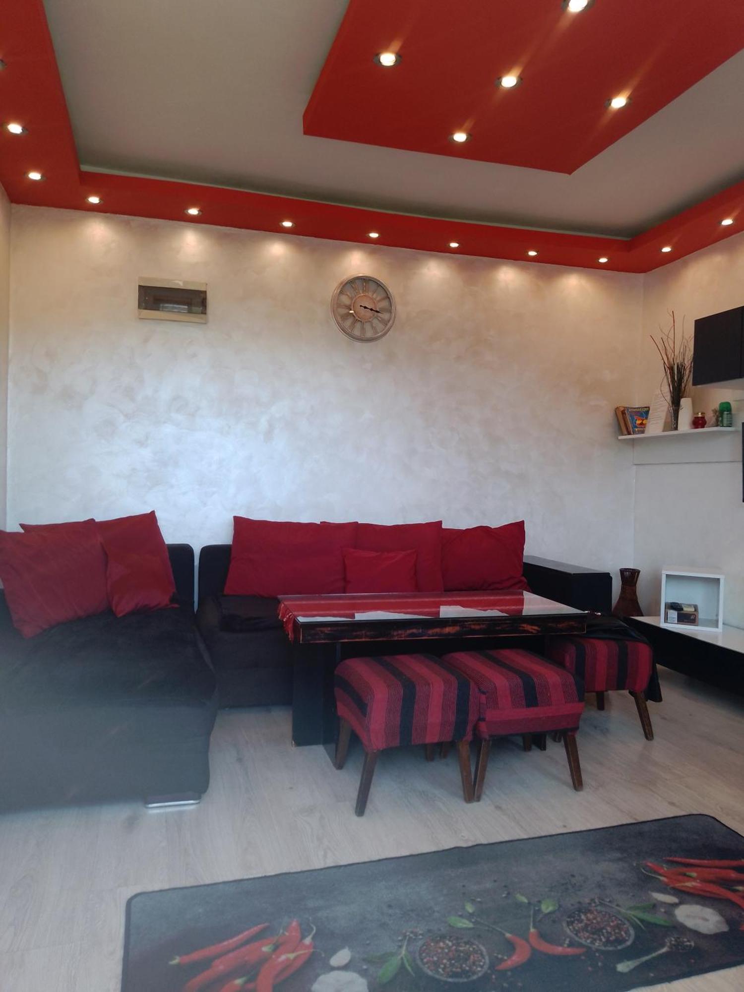 Red House Apartment Veliko Turnovo Bagian luar foto
