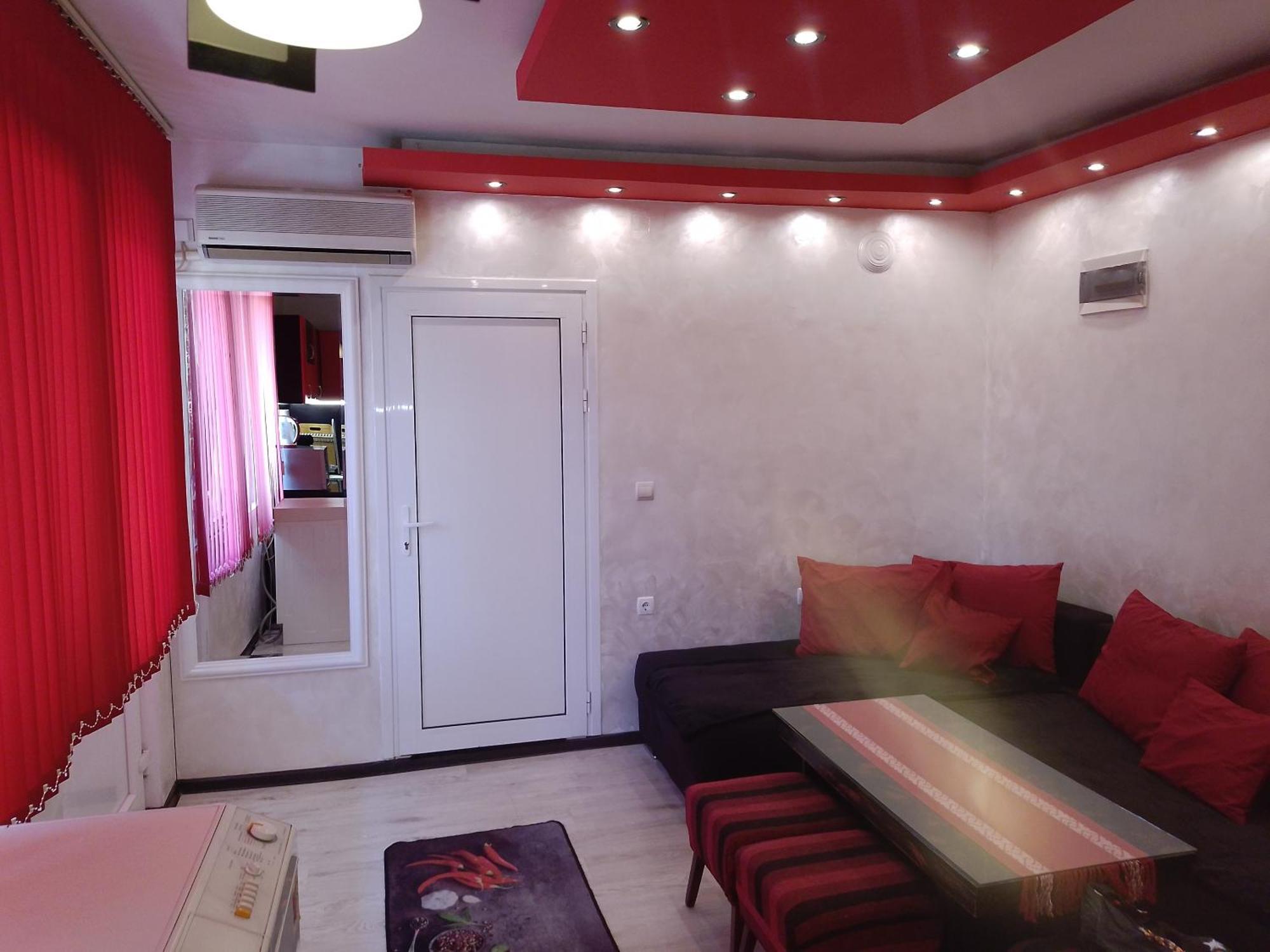 Red House Apartment Veliko Turnovo Bagian luar foto