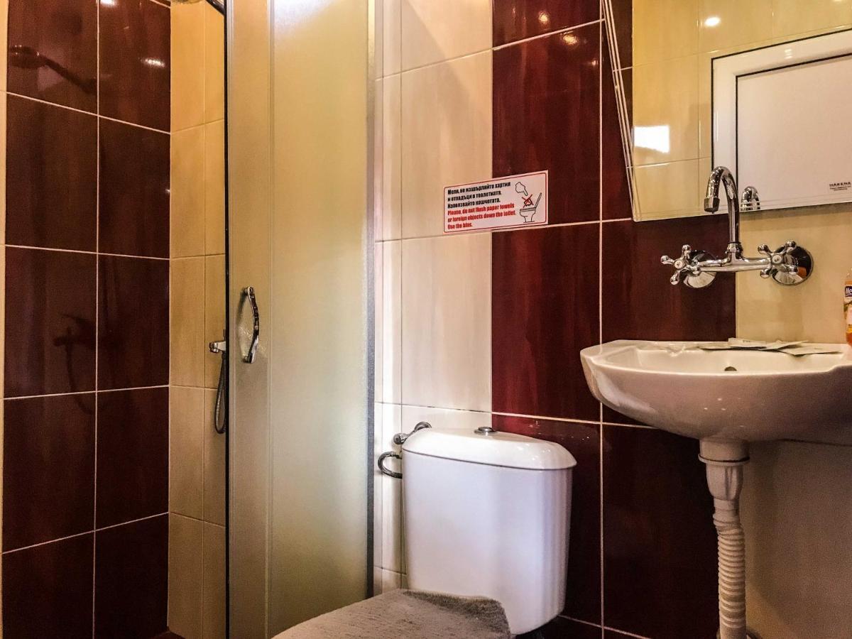 Red House Apartment Veliko Turnovo Bagian luar foto